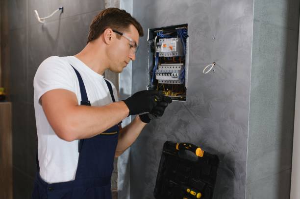 Best Licensed Electrician  in Hughson, CA